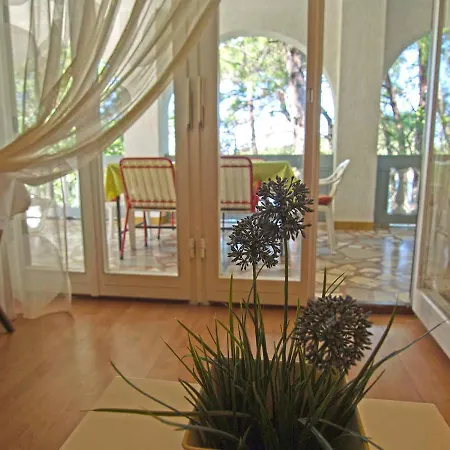 Apartment Koprtla 2